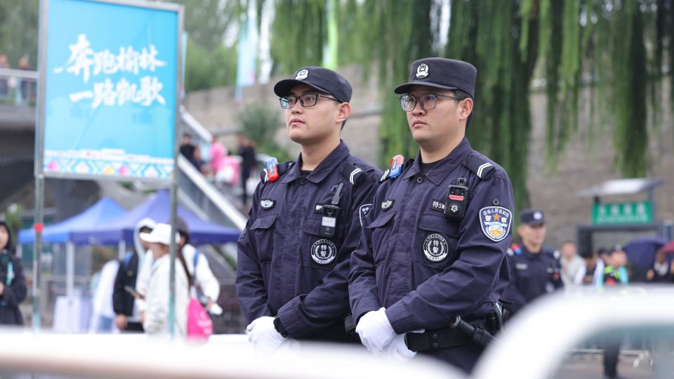 步出发, img